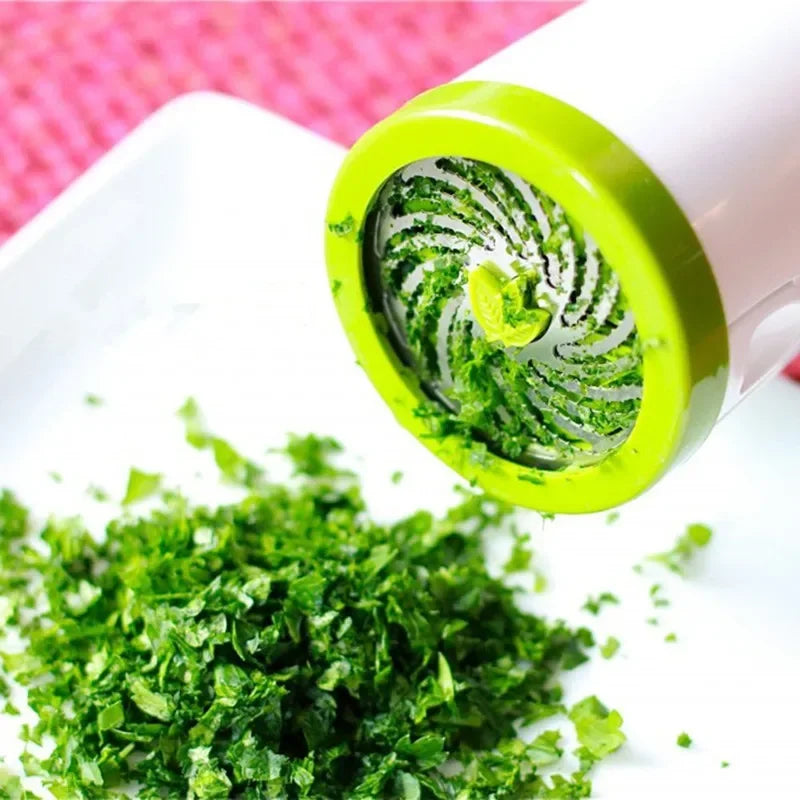Manual Herb & Spice Mincer – Garlic, Chilli & Coriander Chopper
